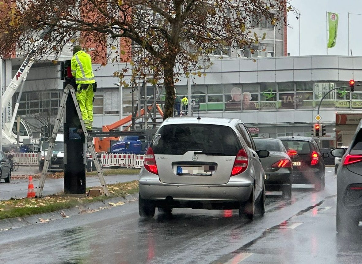 Bitte lächeln! Salzgitter baut neue Blitzer auf.