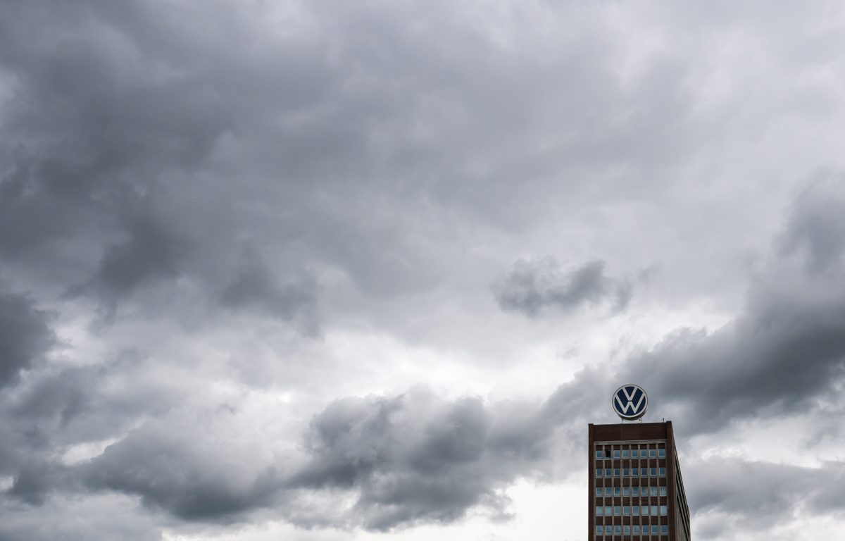 Die VW-Krise trifft Tausende Menschen in ihrem Alltag. Ein Wolfsburger Pfarrer schildert, wie betrübt die Stimmung aktuell ist.