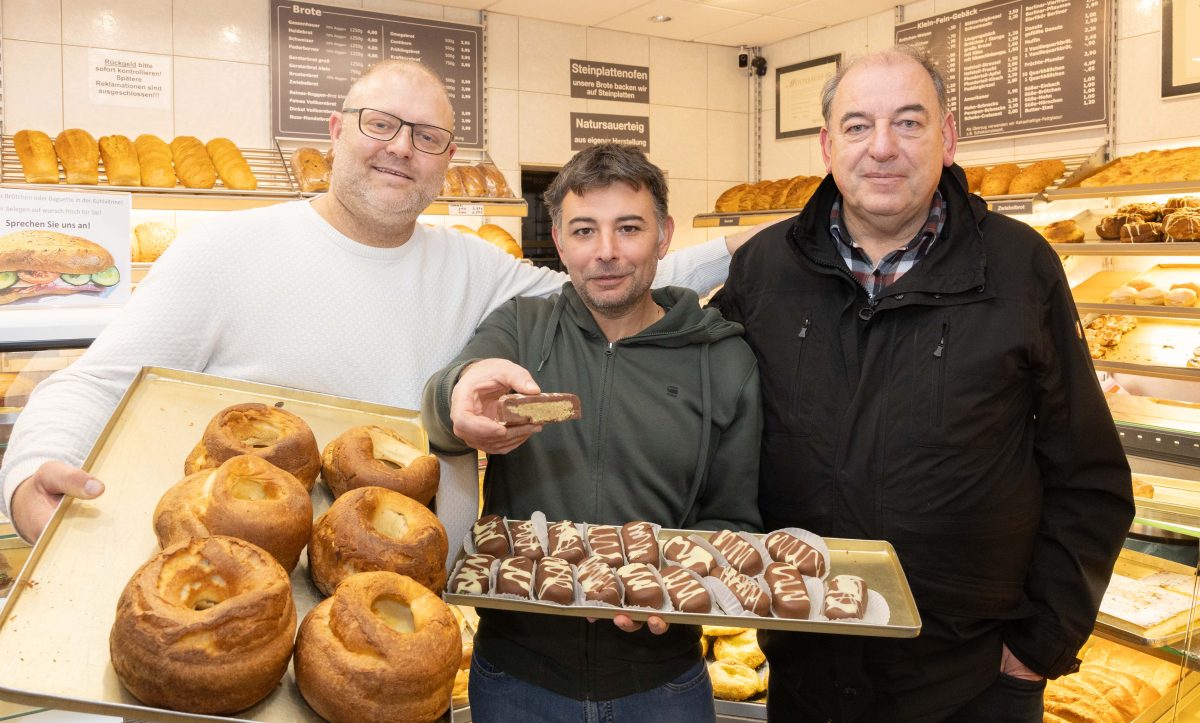 Salzgitters Kult-BÃ¤cker Markus Conti (links) hatte Fabio Catalano (Mitte) vom EiscafÃ© 