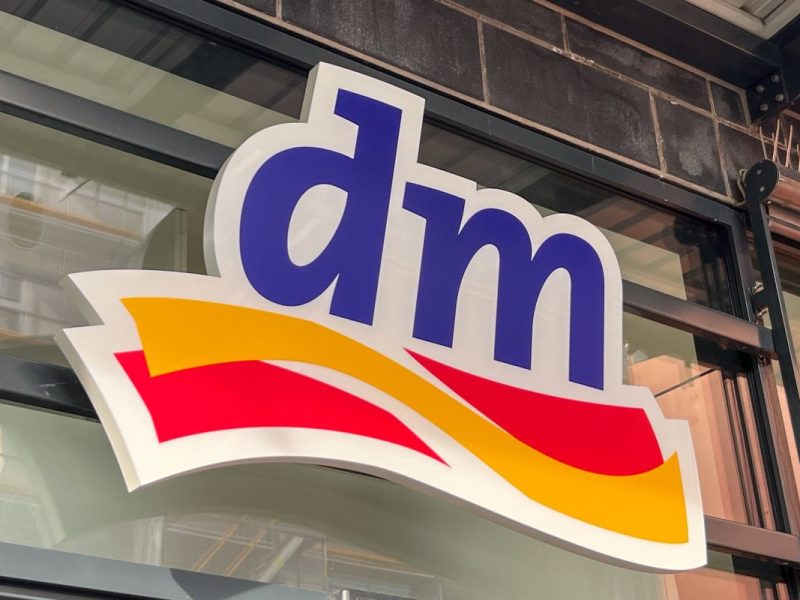 Die Stiftung Warentest hat eine Mogelpackung bei dm aufgedeckt. (Symbolbild)