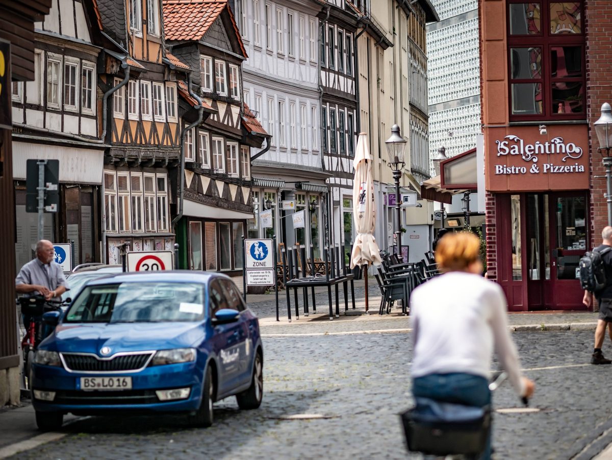 Für Autofahrer im Magniviertel wird sich bald einiges ändern. (Archivbild)