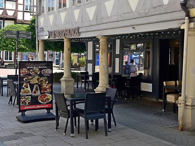 Mittlerweile ist alles wieder aufgeräumt. Doch der Schock bei den Mitarbeitern des Wolfenbütteler Restaurants sitzt tief.